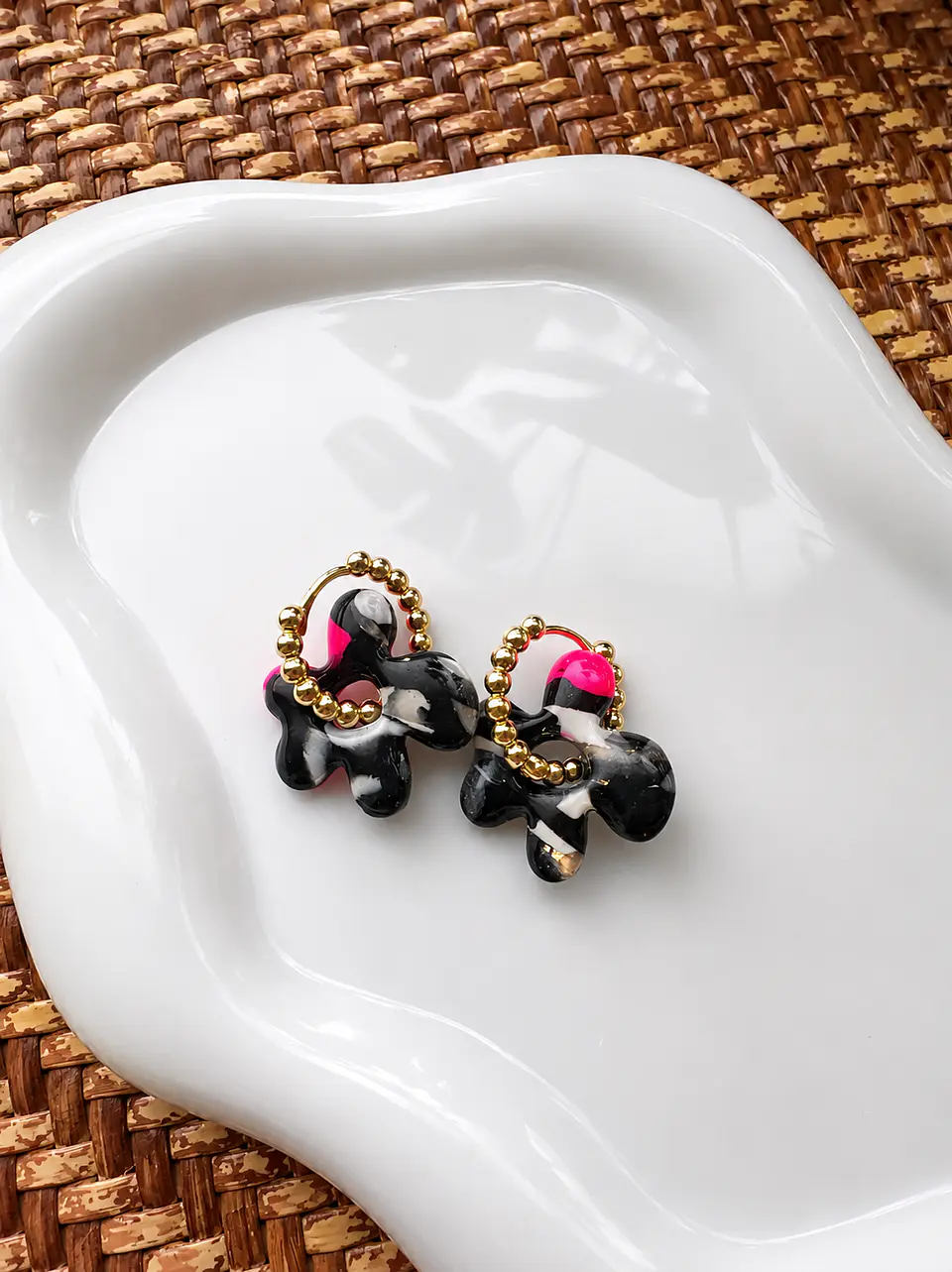 Charm Flor Abril  🖤 Eclipse 2
