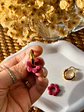 🌺 Mini Charm Flor Borgoña 🌺 - Miniatura 1