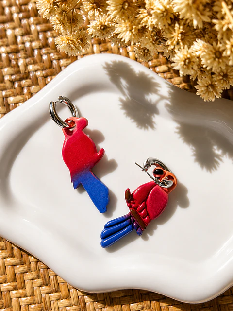 🦜 Charm Guacamayo Rojo  🦜