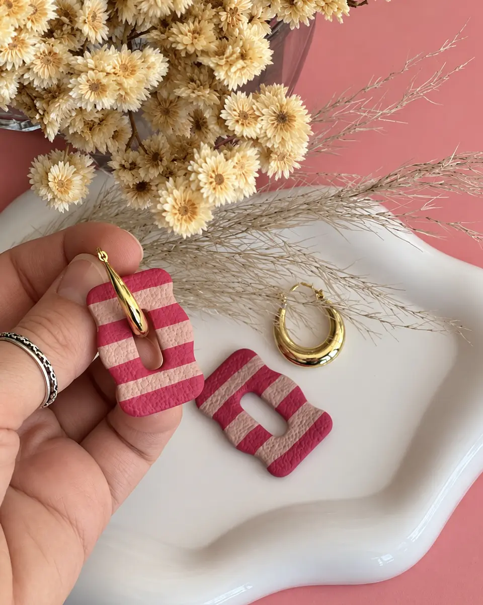 🌸 Charm Rectangular Rayado Rosa y Nude 🌸 4