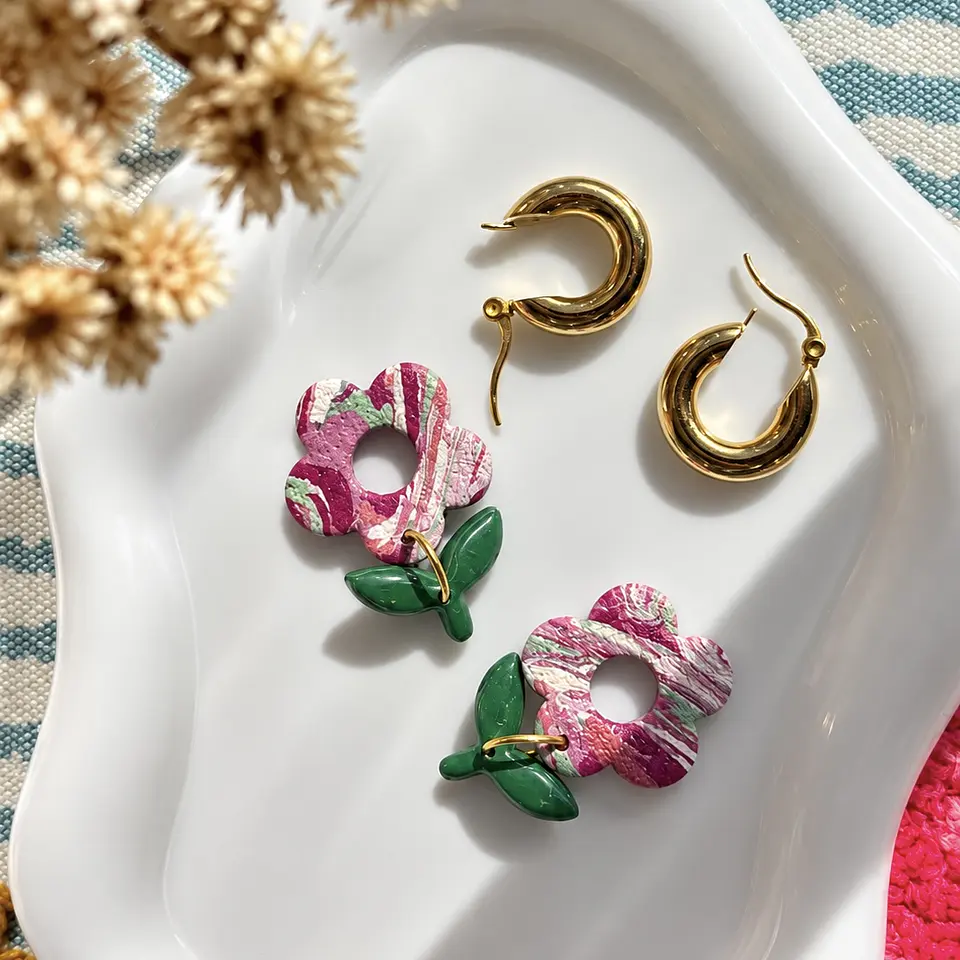 🌸 Charm Flor Marmoleada Rosa y Burdeo 🌸 3