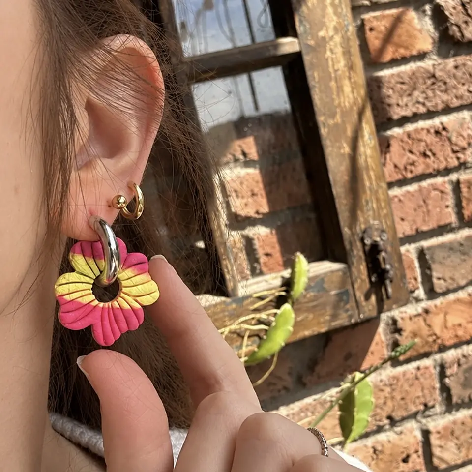 🌺 Charm Flor Degradé Fucsia y Amarillo 🌺 5