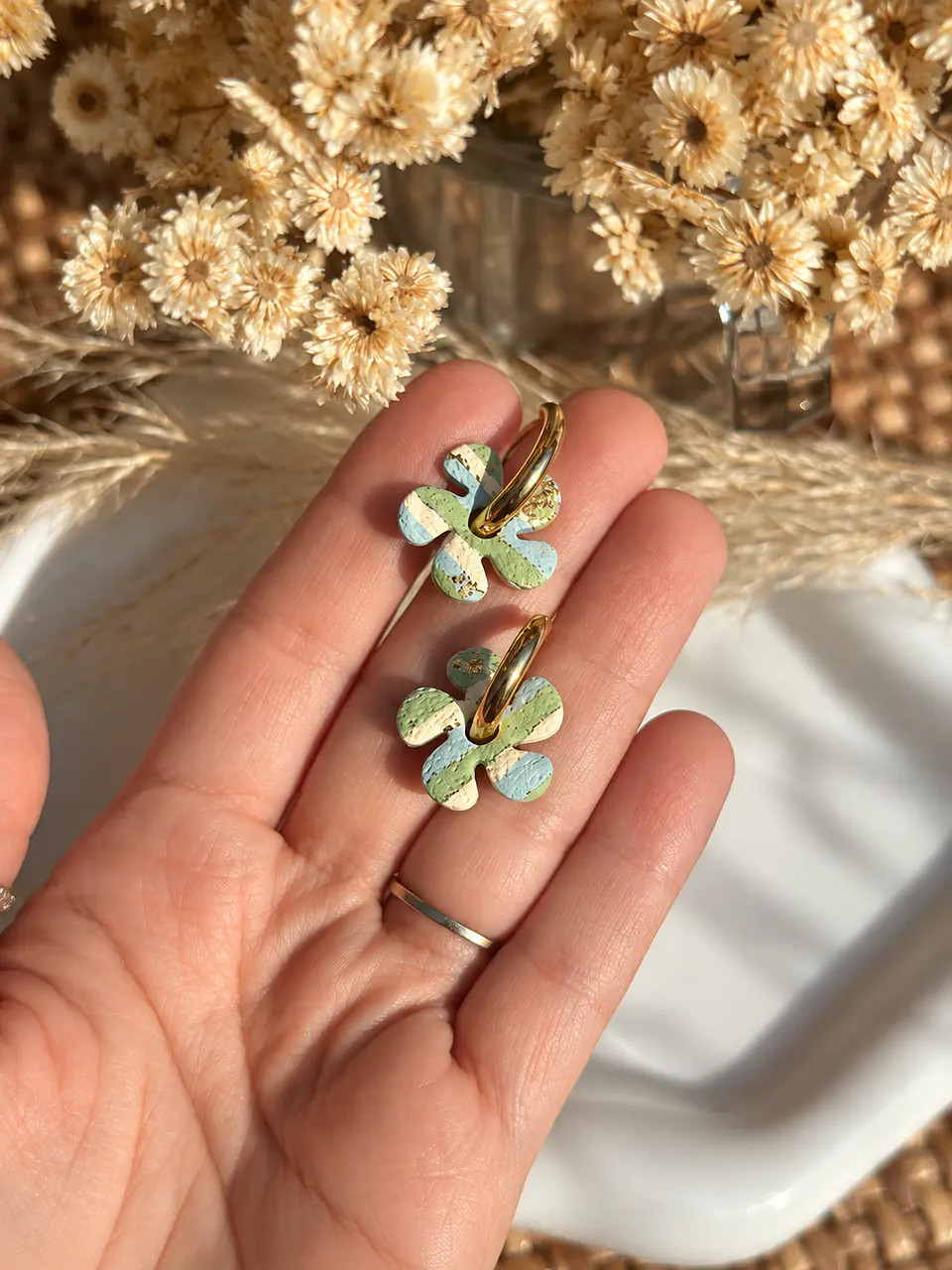 🌸 Charm Florcita Rayas Verde y Celeste 🌸  3