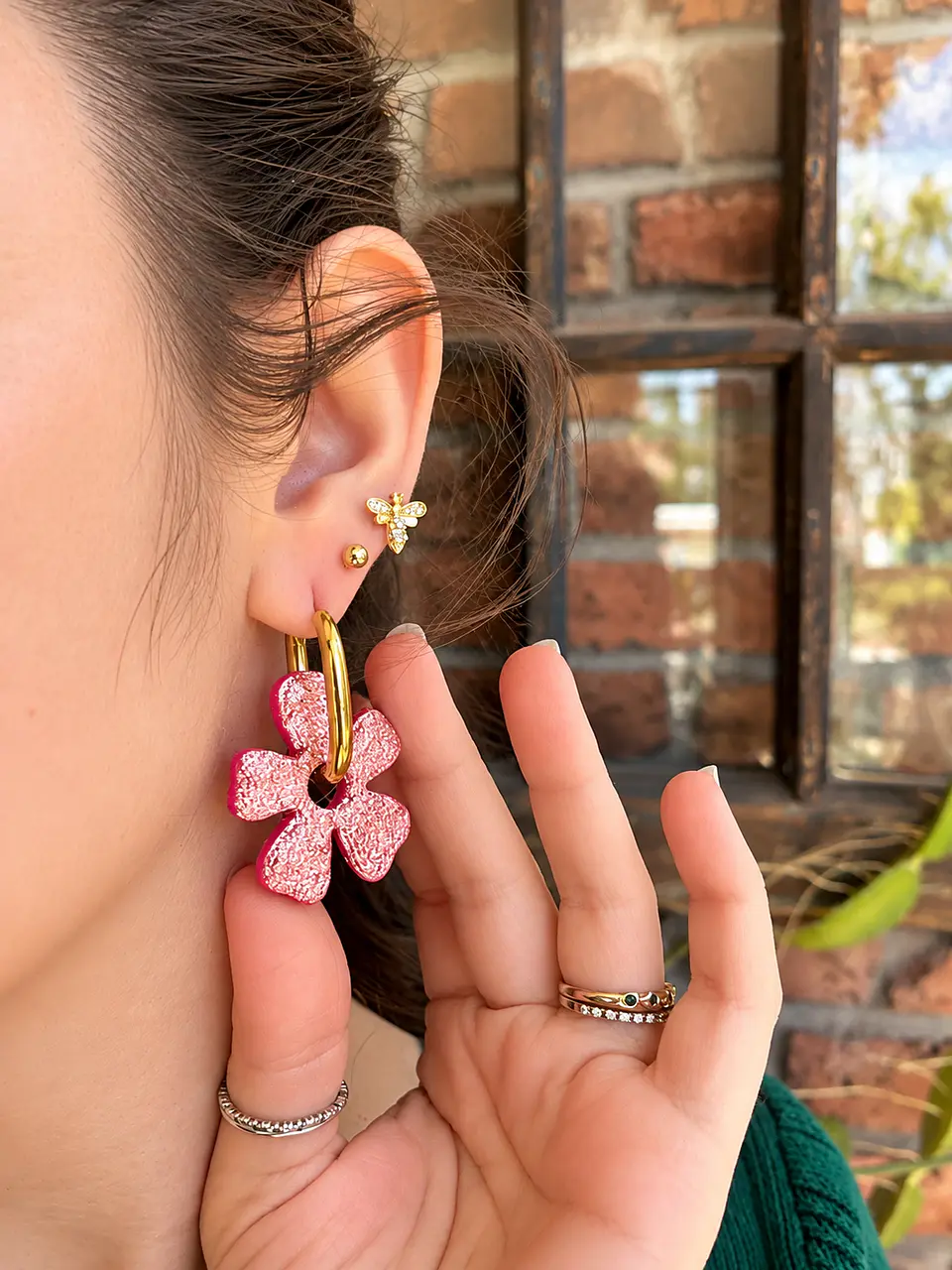 🩷 Set Flor Destello 🩷 Incluye Argollas 4