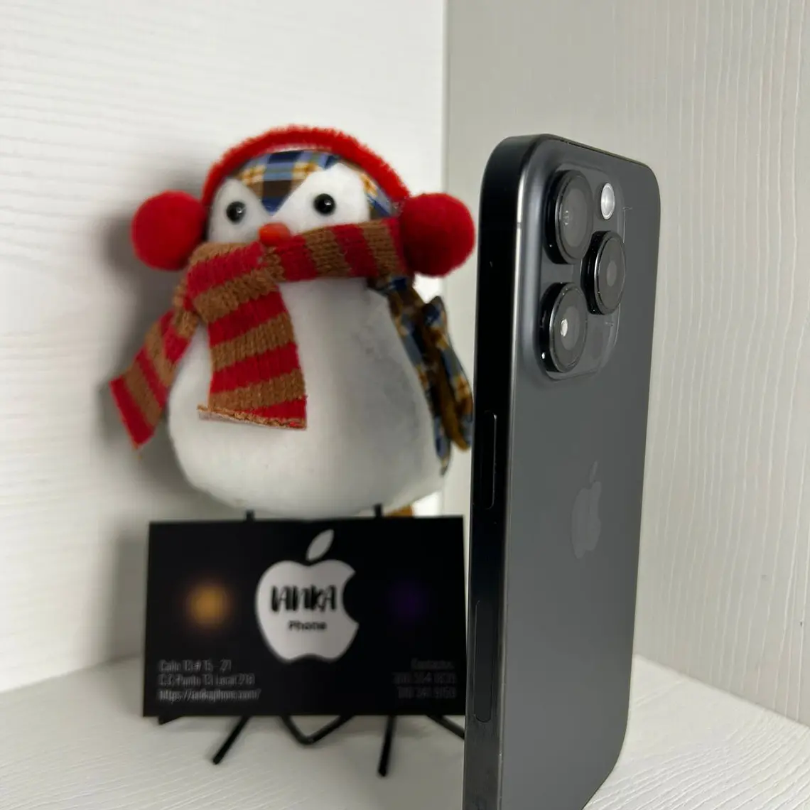 iPhone 15 Pro 128GB Black 3