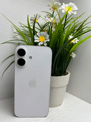 Iphone 16 white 128gb