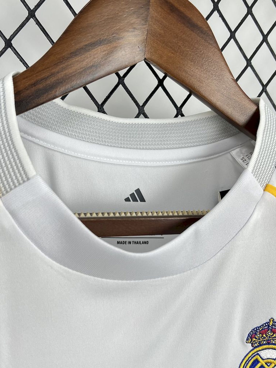 CAMISOLA FEMININA DO REAL MADRID 25/26 BRANCO 2