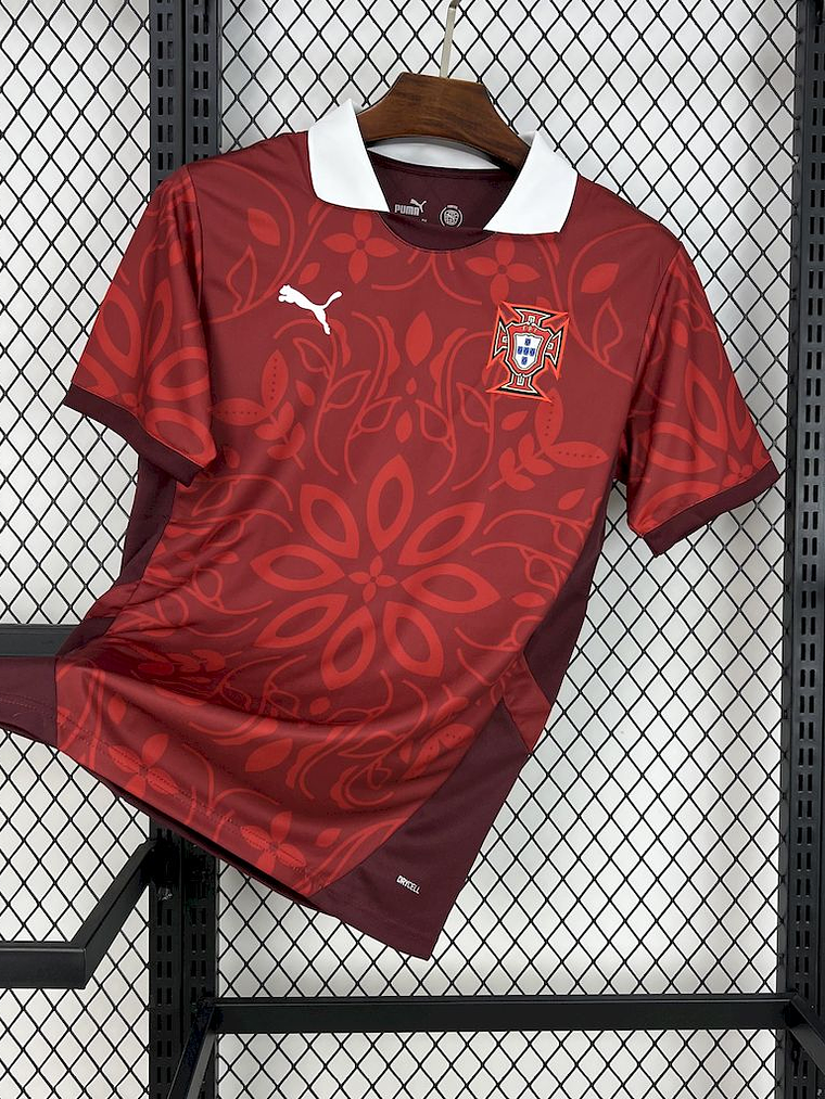 CAMISOLA DA SELEÇÃO DE PORTUGAL 25/26 VERMELHO 1