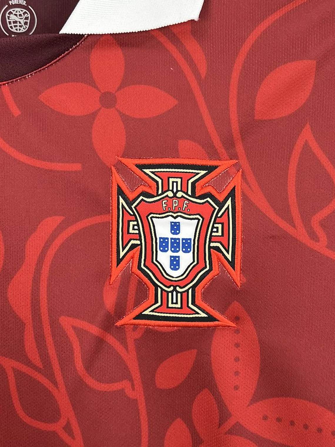 CAMISOLA DA SELEÇÃO DE PORTUGAL 25/26 VERMELHO 2