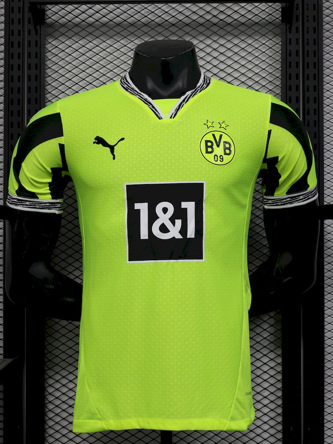 CAMISOLA VERSÃO PLAYER DO BORUSSIA DORTMUND 25/26 VERDE NEON 1
