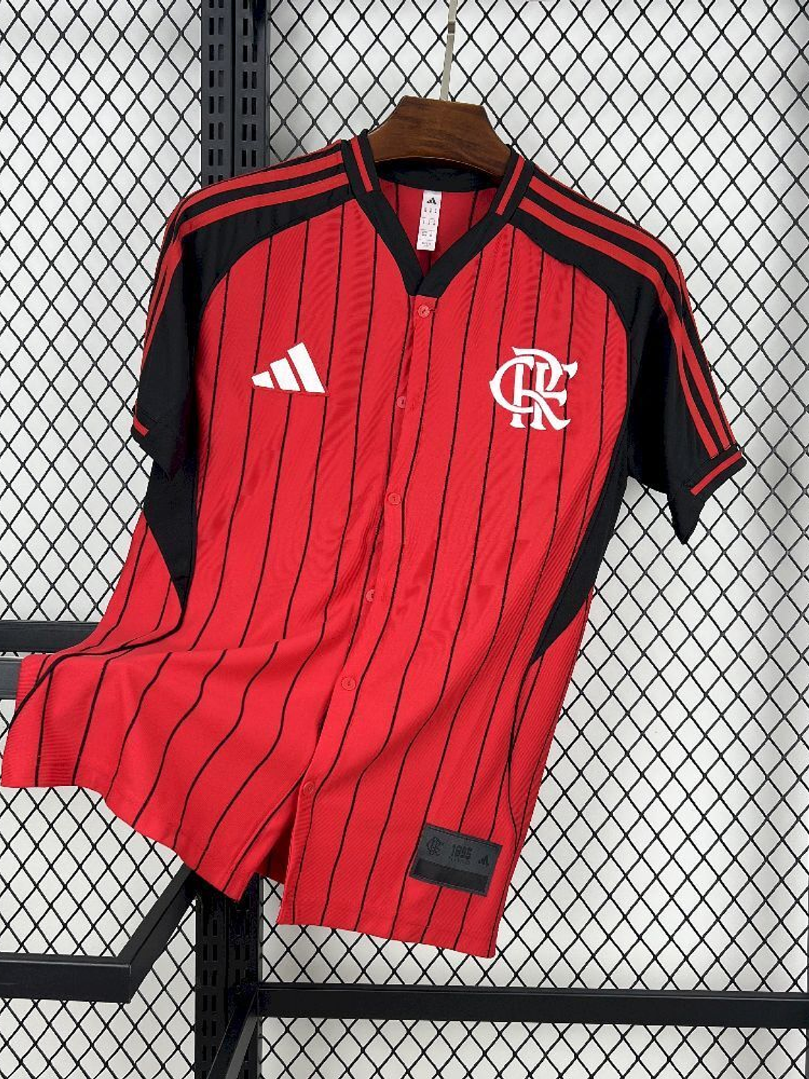 CAMISOLA DE BASEBOL DO FLAMENGO 25/26 VERMELHO 1