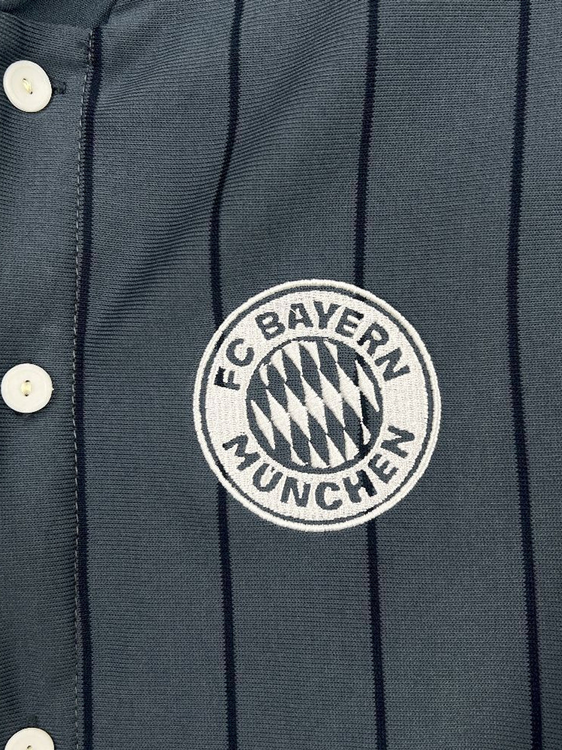 CAMISOLA DE BASEBOL DO BAYERN MUNICH 25/26 CINZA 2