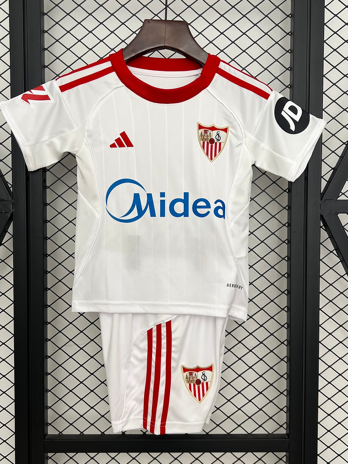 KIT INFANTIL DO SEVILLA 25/26 BRANCO 1