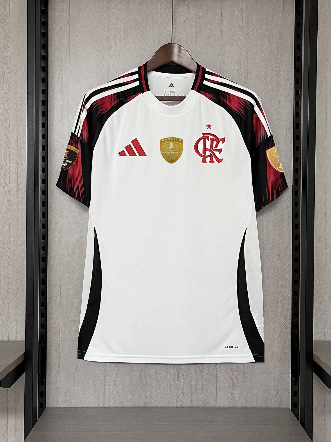 CAMISOLA DO FLAMENGO 25/26 BRANCA E VERMELHA - PACH LIBERTADORES (Cópia) 1