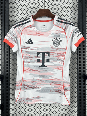 CAMISOLA FEMININA DO BAYERN MUNICH 25/26 MULTICOLOR
