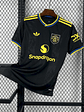 CAMISOLA DO MANCHESTER UNITED 25/26 PRETO - Thumbnail 1
