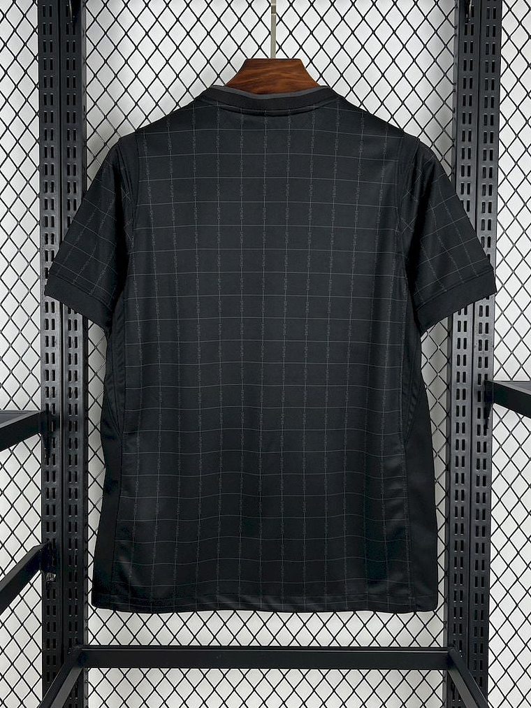 CAMISOLA DO TOTTENHAM 25/26 PRETO 3