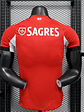 CAMISOLA VERSÃO PLAYER DO BENFICA 25/26 VERMELHO - Thumbnail 3