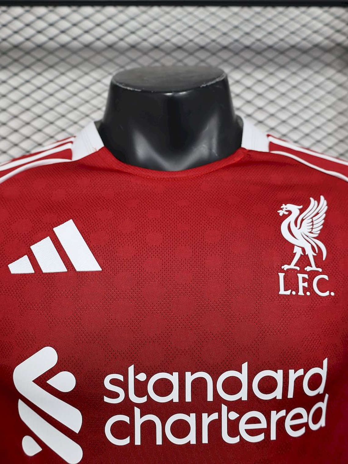 CAMISOLA VERSÃO PLAYER DO LIVERPOOL 25/26 VERMELHO 2