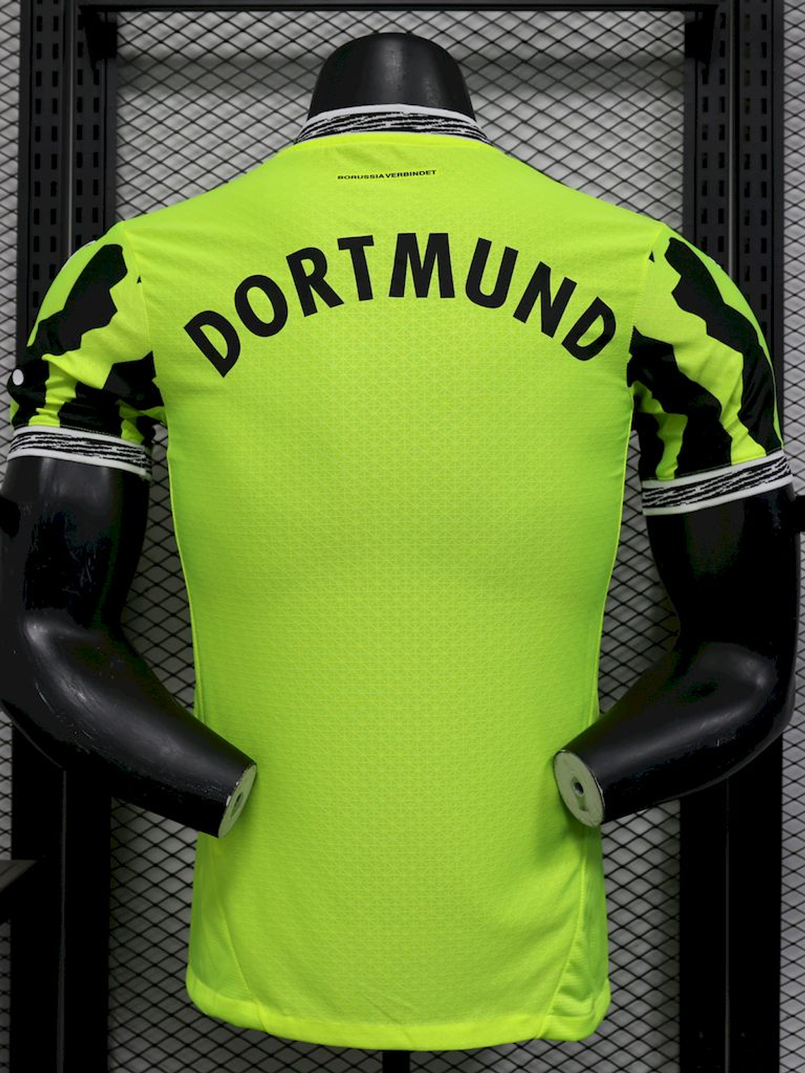 CAMISOLA VERSÃO PLAYER DO BORUSSIA DORTMUND 25/26 VERDE NEON 3