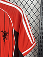 CAMISOLA DE BASEBOL DO MANCHESTER UNITED 25/26 VERMELHO - Thumbnail 3