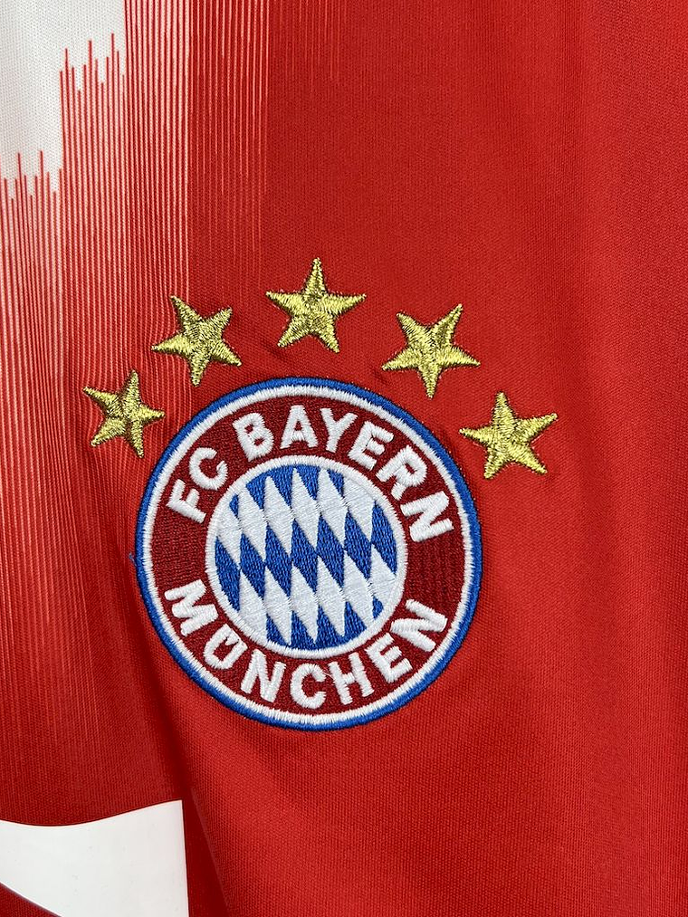 CAMISOLA DO BAYERN MUNICH 26/27 VERMELHO E BRANCO 2