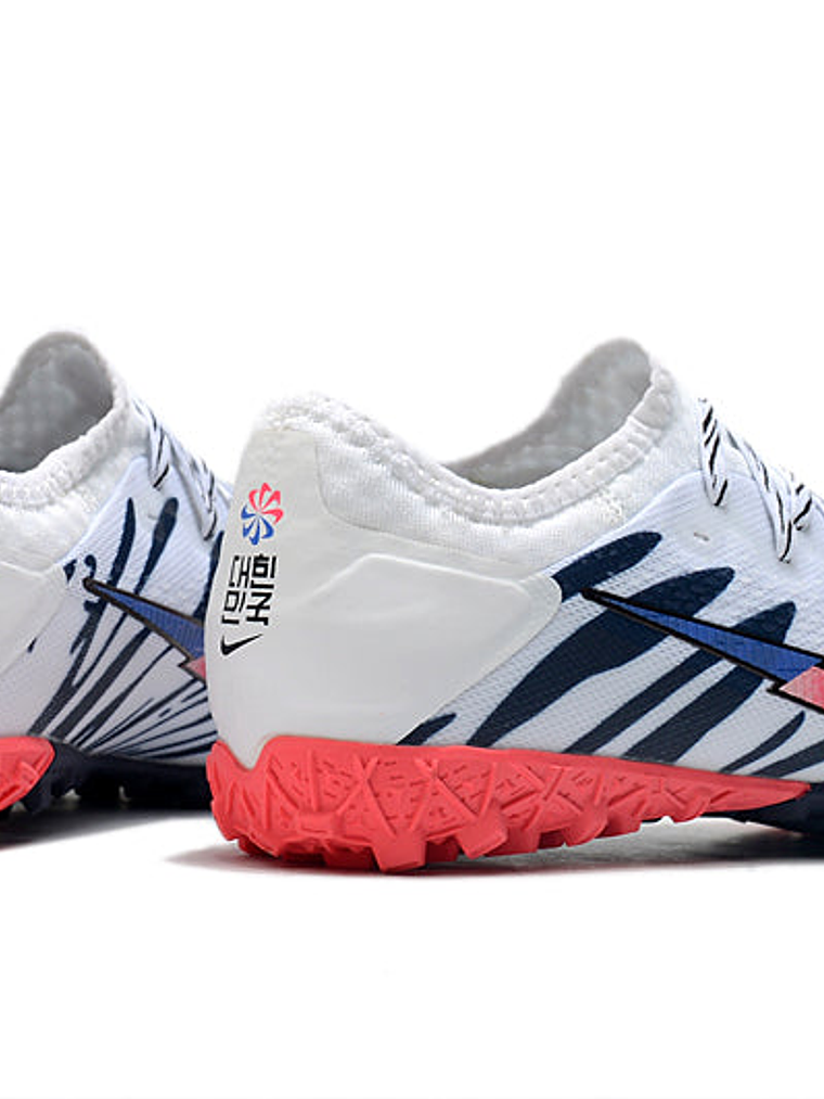 Chuteira Nike Vapor 13 Pro TF 6