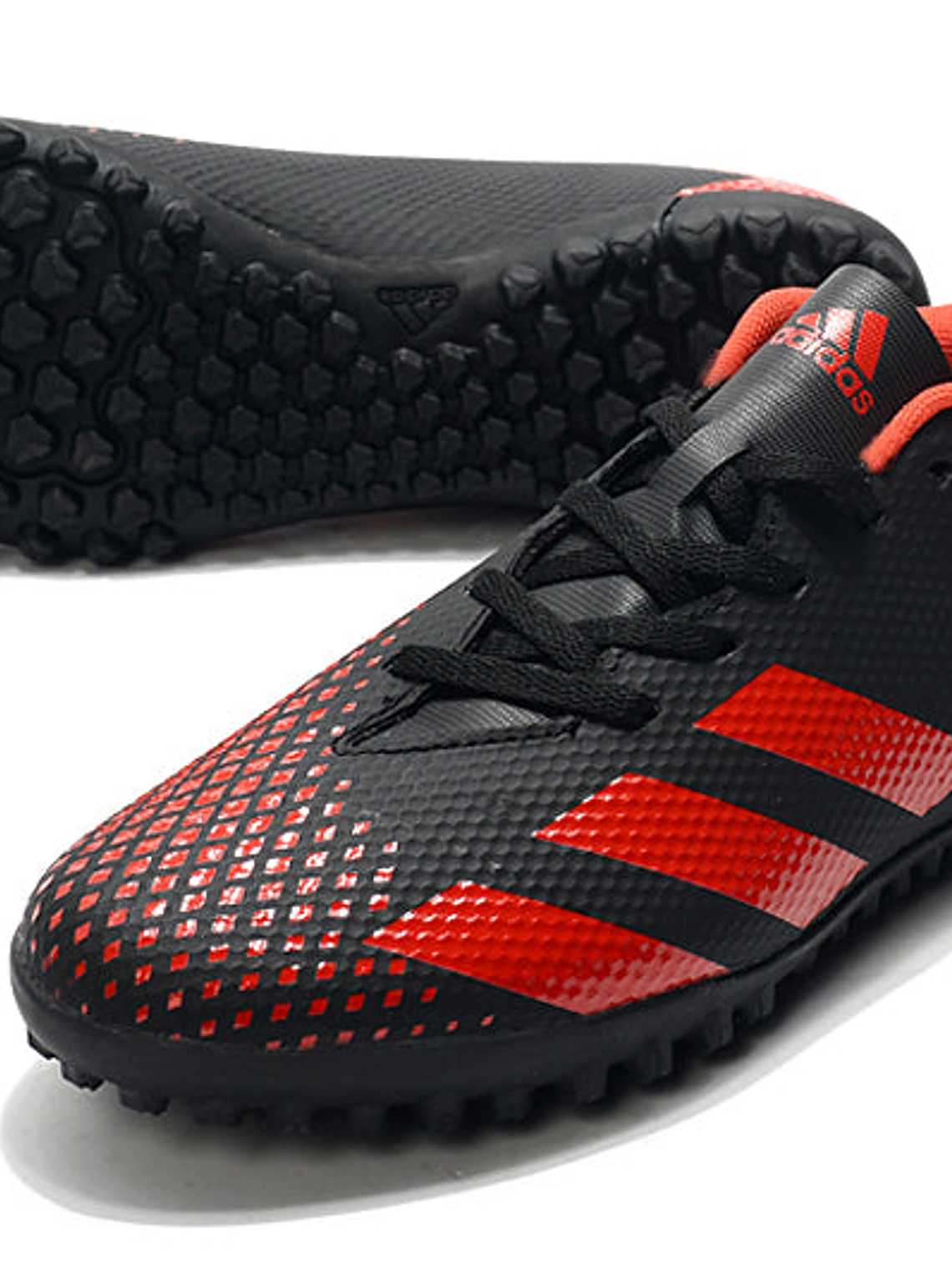 Chuteira Adidas Predator 20 4 TF 4