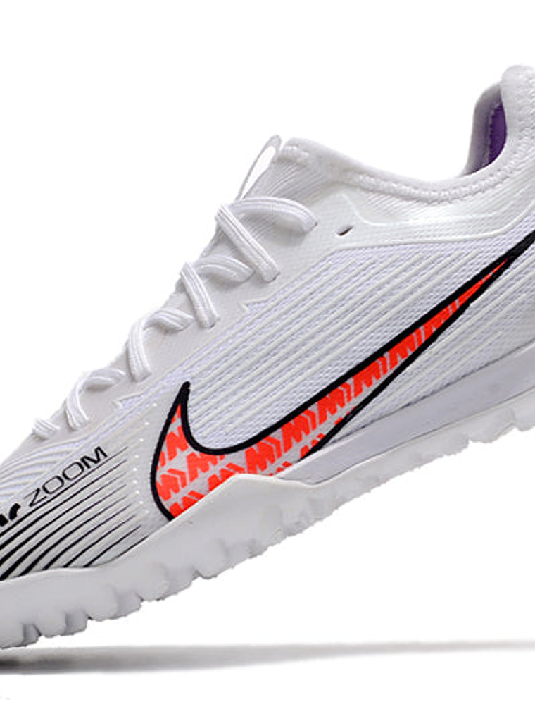 Chuteira Nike Air Zoom Mercurial Vapor XV Pro TF 4