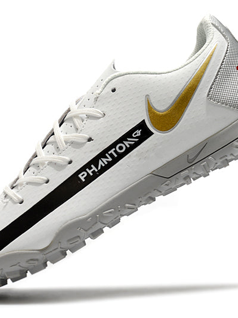 Chuteira Nike Phantom GT Club TF 2