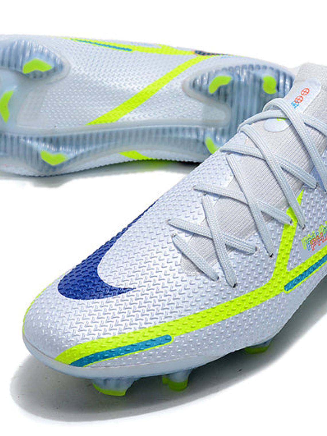 Chuteira Nike Phantom GT2 Dynamic Fit Elite FG 4