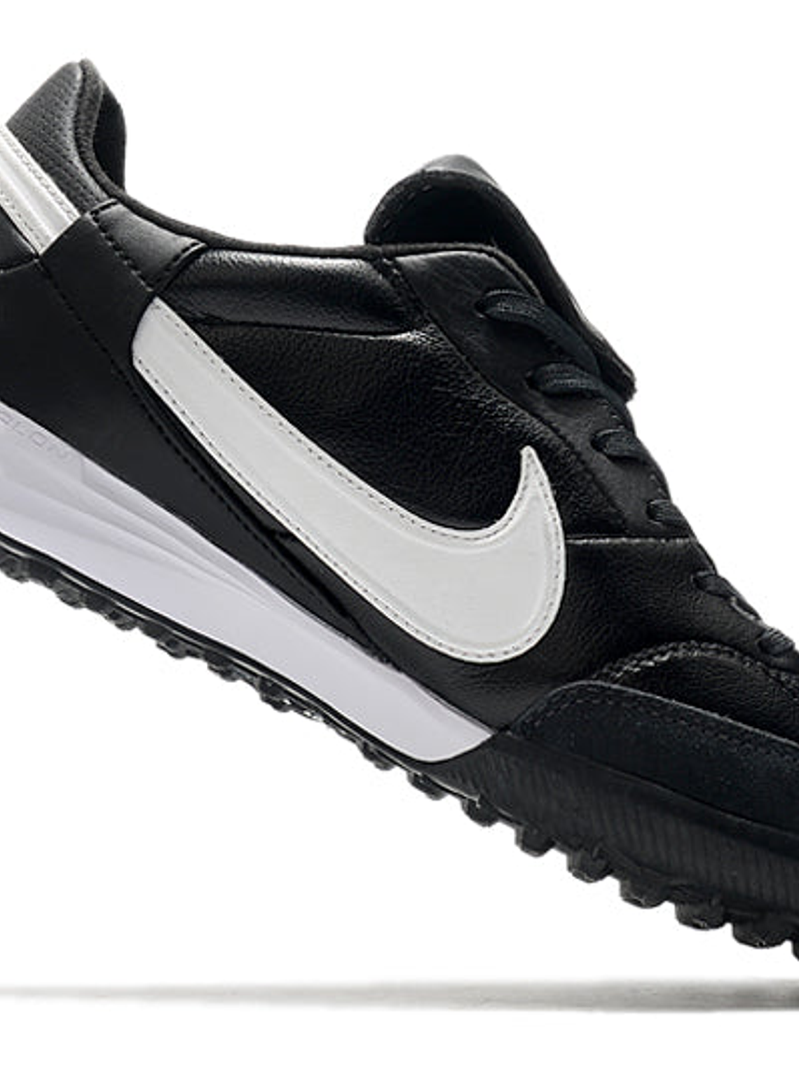 Chuteira Nike The Premier III 2