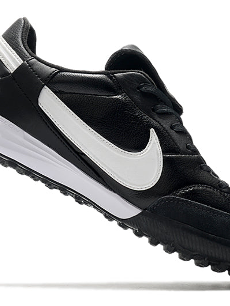 Chuteira Nike The Premier III 2