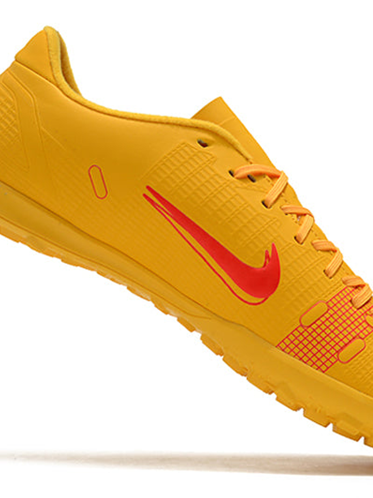 Chuteira Nike Mercurial Vapor XIV Club TF 2