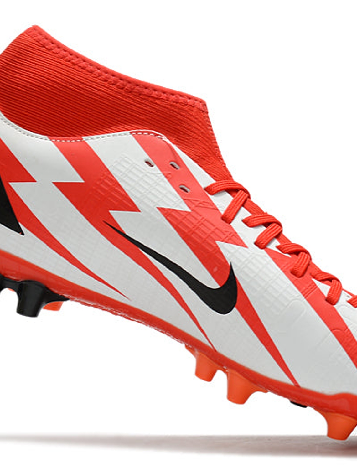 Chuteira Nike Superfly 8 Academy AG 2