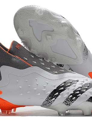 Chuteira Adidas Predator Freak
