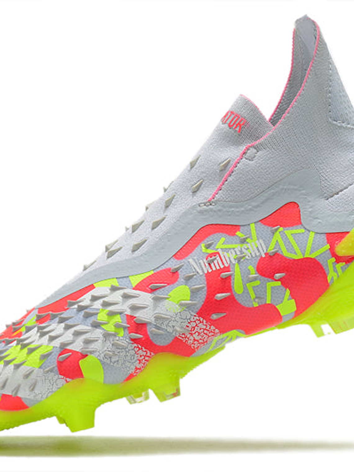 Chuteira Adidas PREDATOR FREAK 4