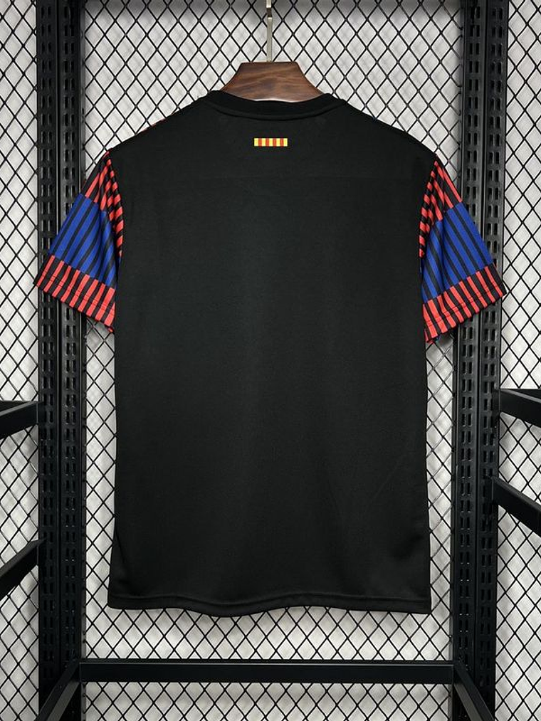 CAMISOLA DO BARCELONA 24/25 MULTICOLOR PRÉ JOGO 3