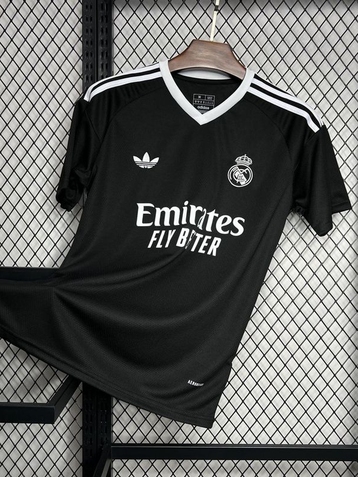 CAMISOLA DO REAL MADRID 24/25 PRETO TREINO 1