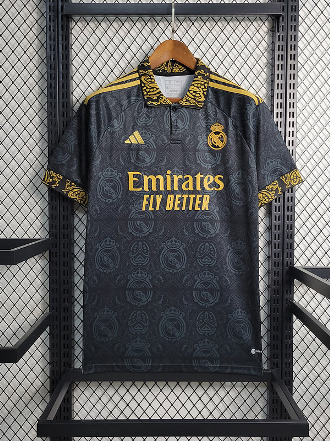 CAMISOLA DO REAL MADRID 23/24 PRETO CONCEITO 2
