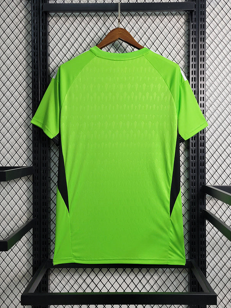 CAMISOLA DO REAL MADRID 23/24 VERDE GOLEIRO 3