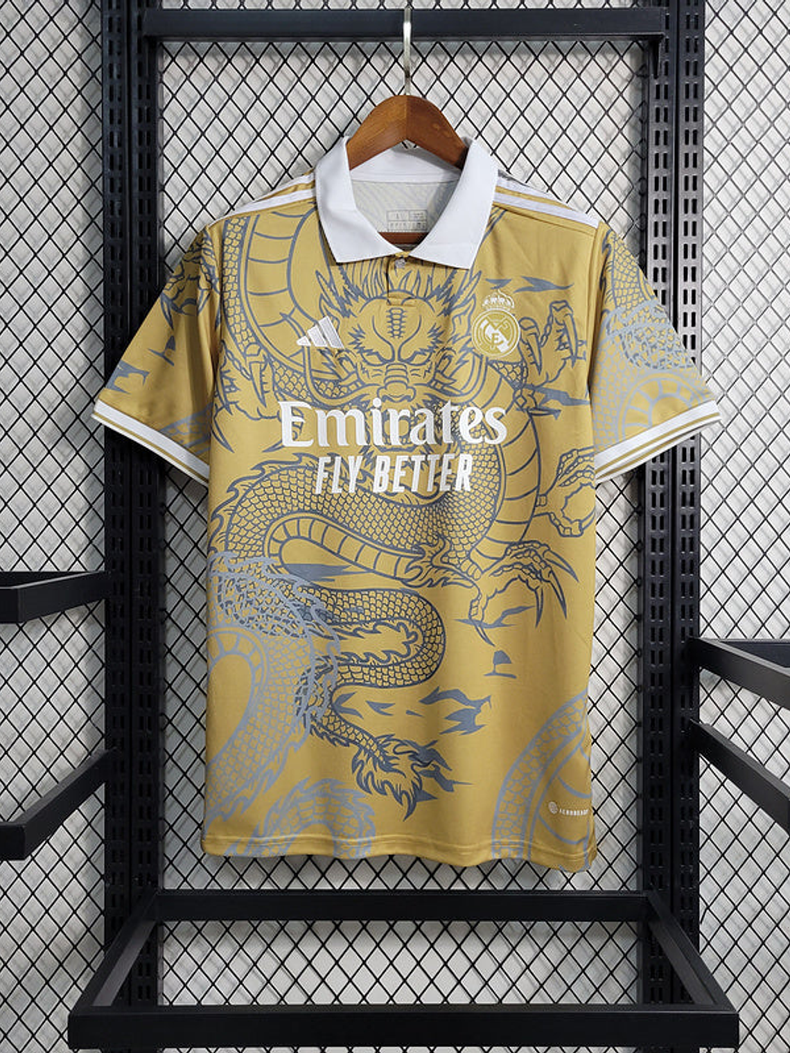 CAMISOLA DO REAL MADRID 23/24 DRAGÃO DOURADO 2