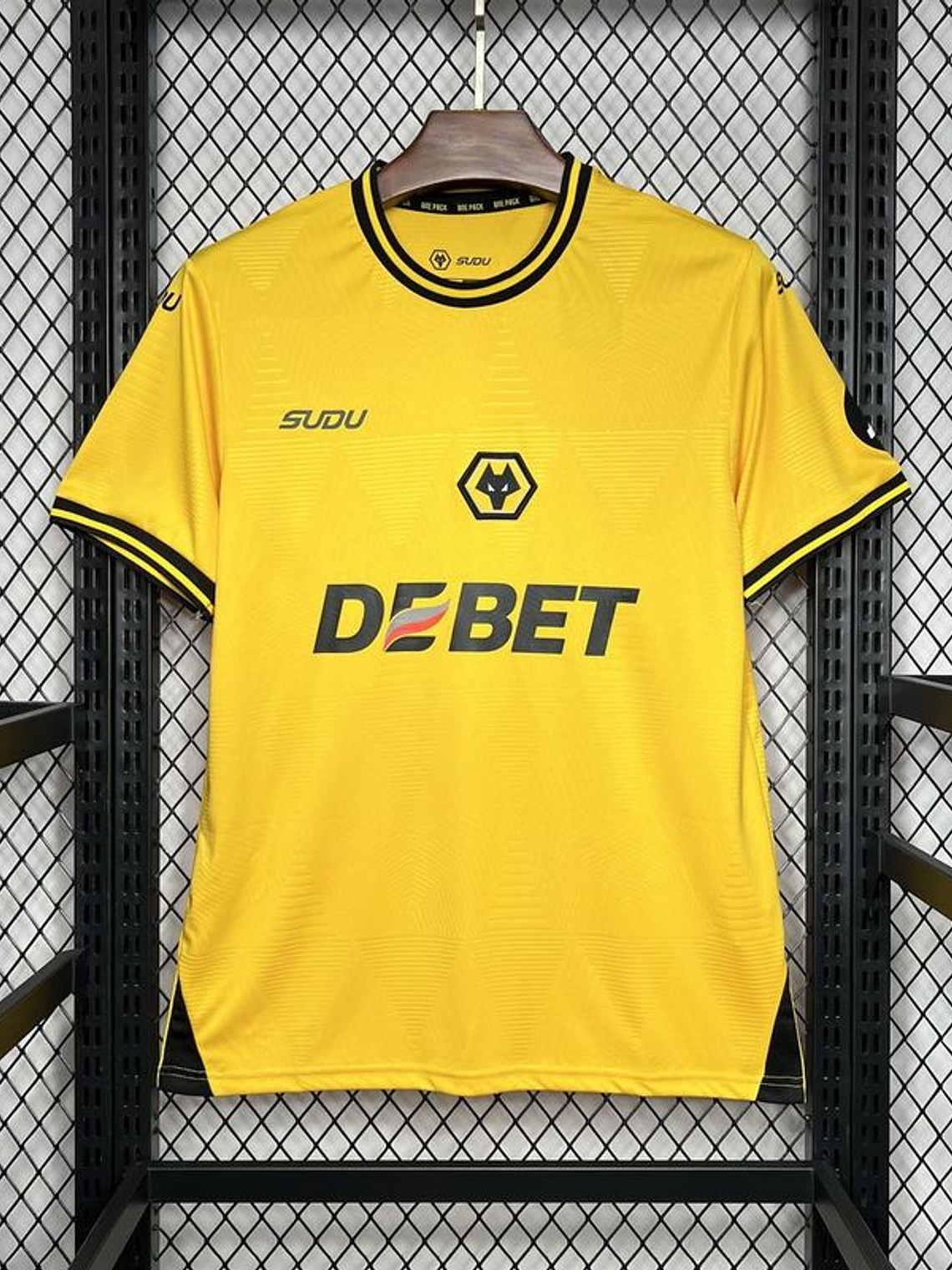 CAMISOLA DO WOLVES 24/25 AMARELO 2