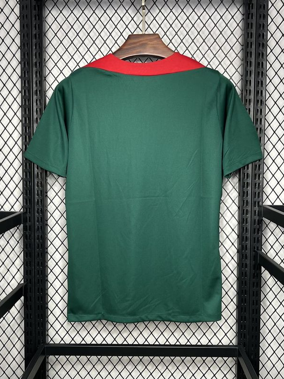 CAMISOLA DO LIVEPOOL 24/25 VERDE PRE JOGO 3