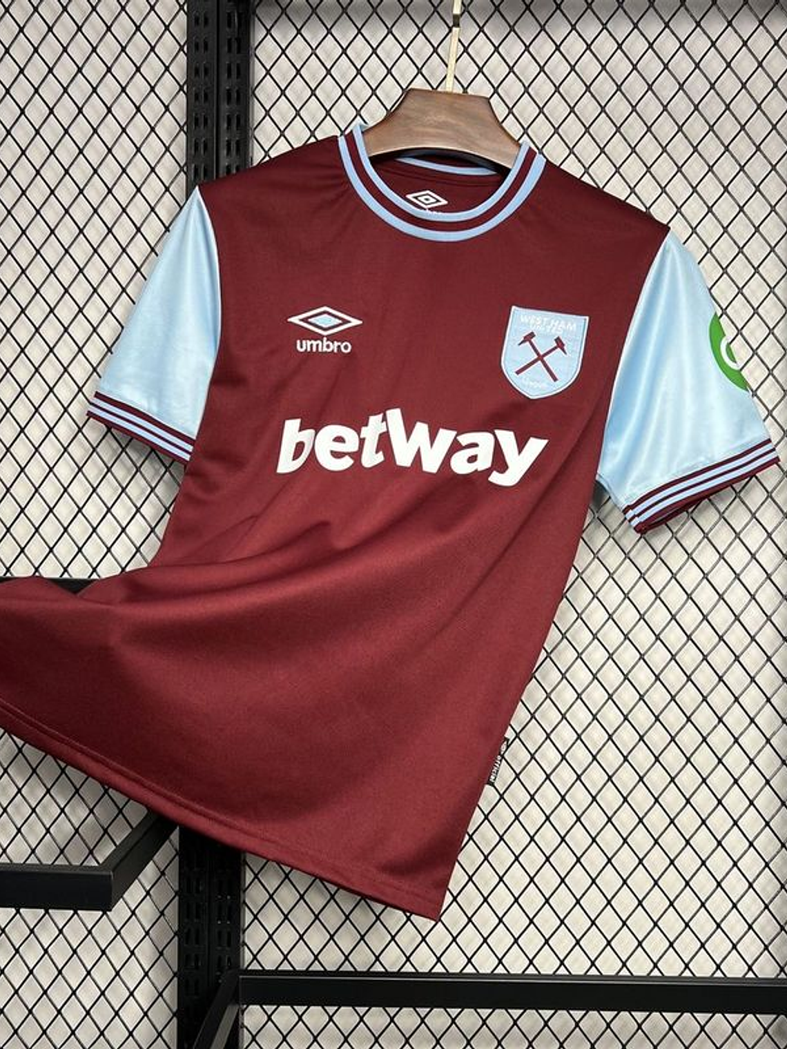 CAMISOLA DO WEST HAM 24/25 VERMELHO 1