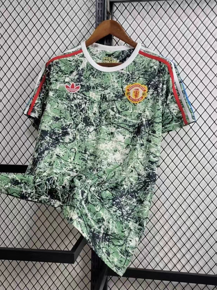 CAMISOLA DO MANCHESTER UNITED 24/25 VERDE BRANDING 1