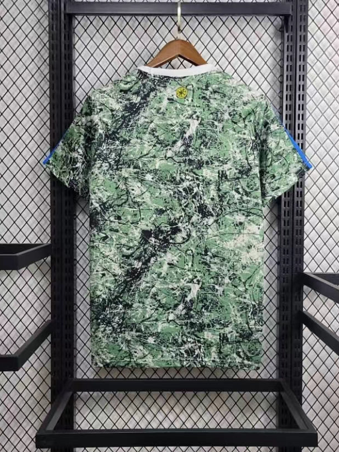 CAMISOLA DO MANCHESTER UNITED 24/25 VERDE BRANDING 3