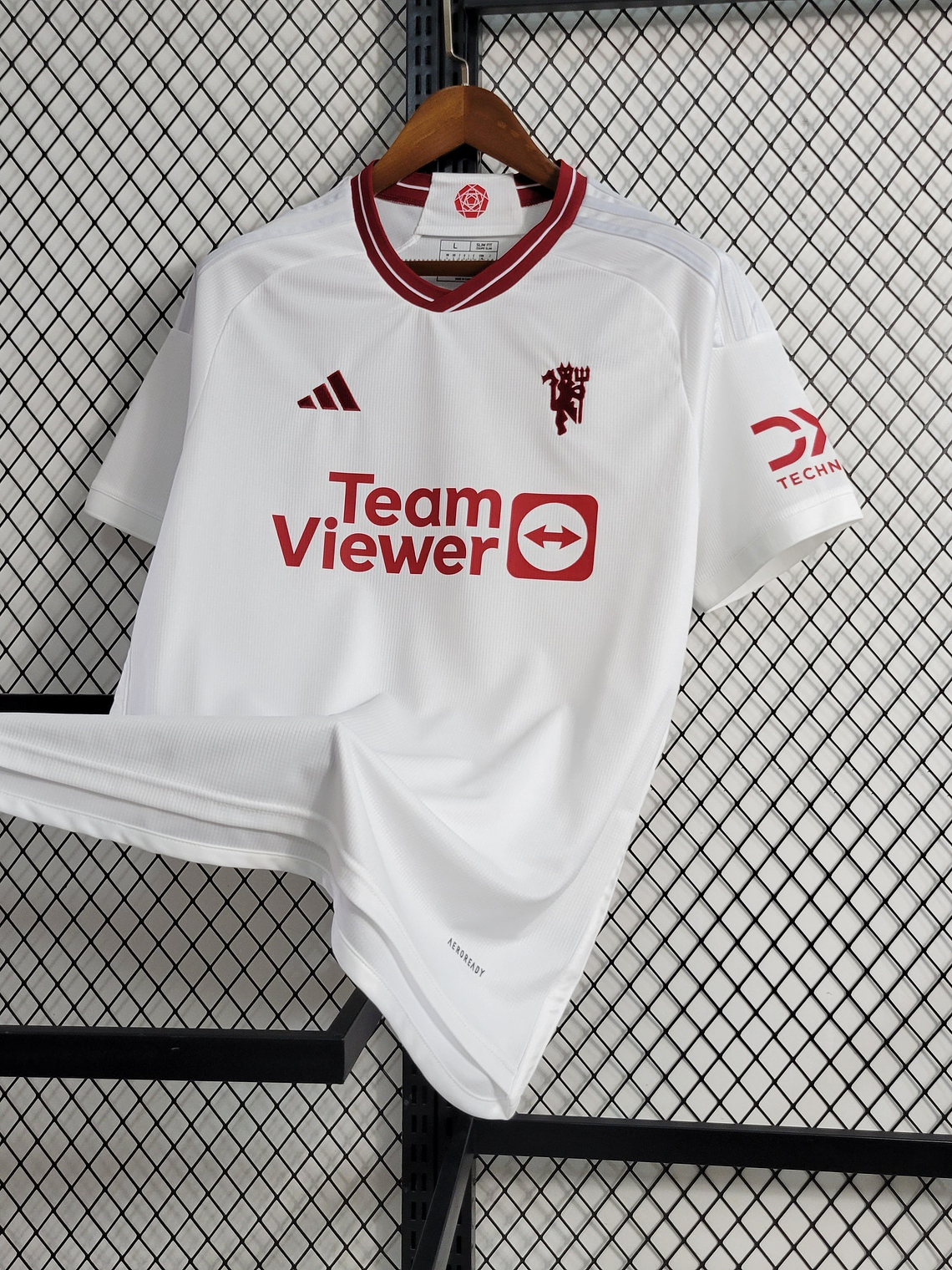 CAMISOLA DO MANCHESTER UNITED 23/24 BRANCO 1