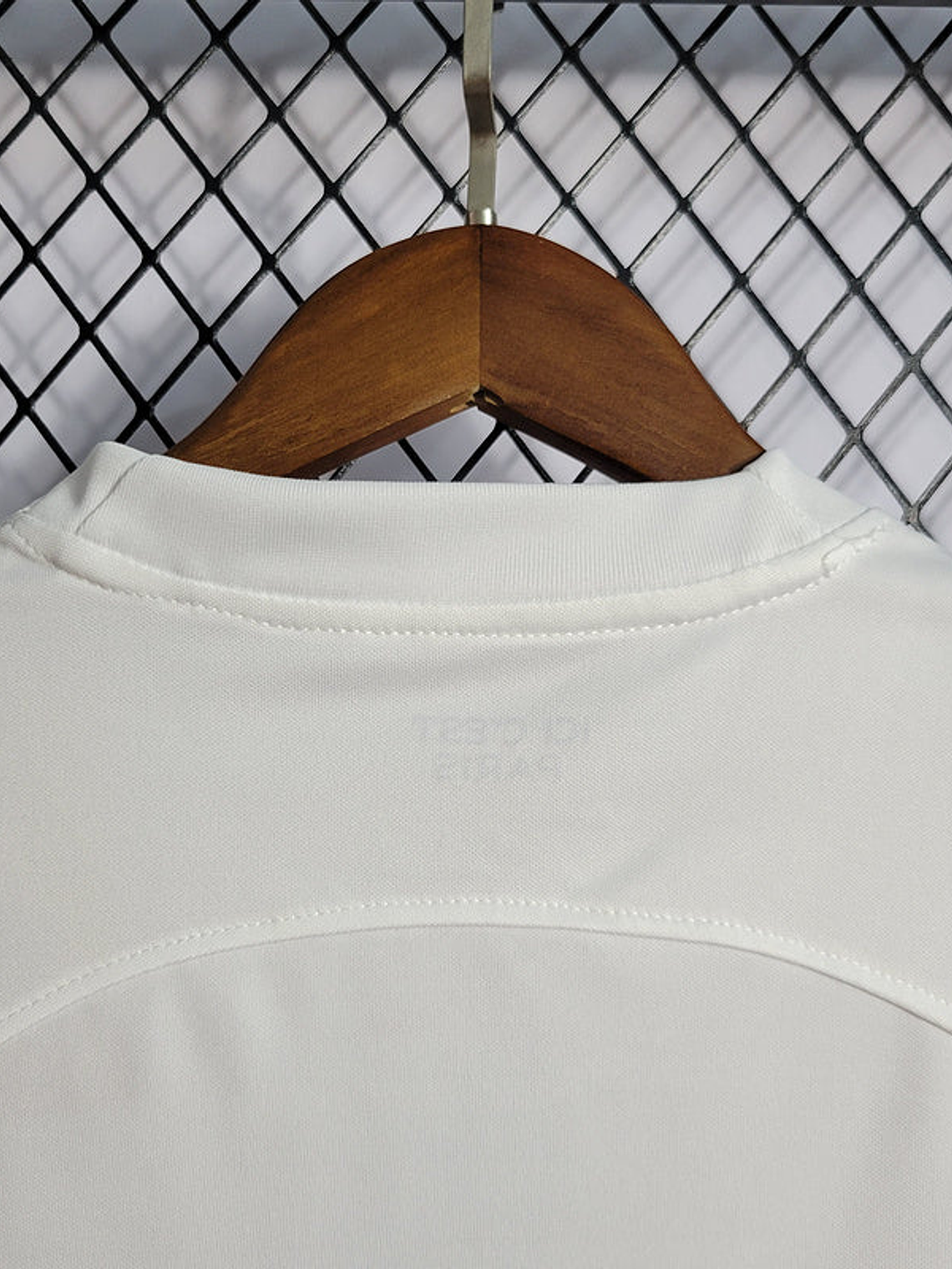 CAMISA FEMININA DO PARIS SAINT GERMAN 23/24 BRANCO E AZUL 5