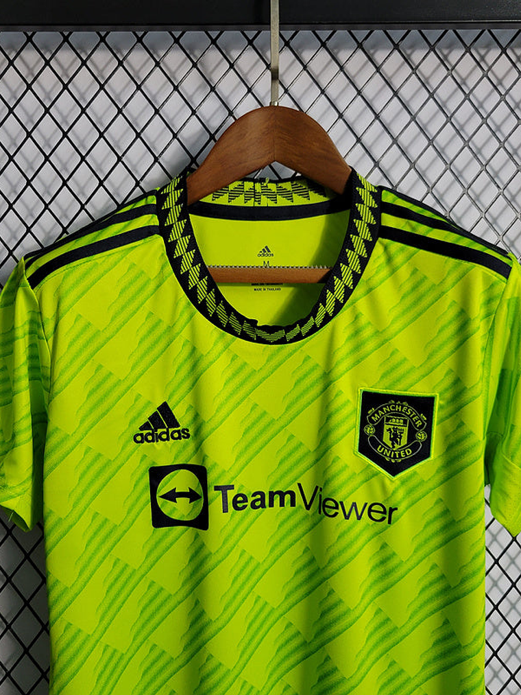 CAMISA FEMININA DO MANCHESTER UNITED 23/24 VERDE NEON 3